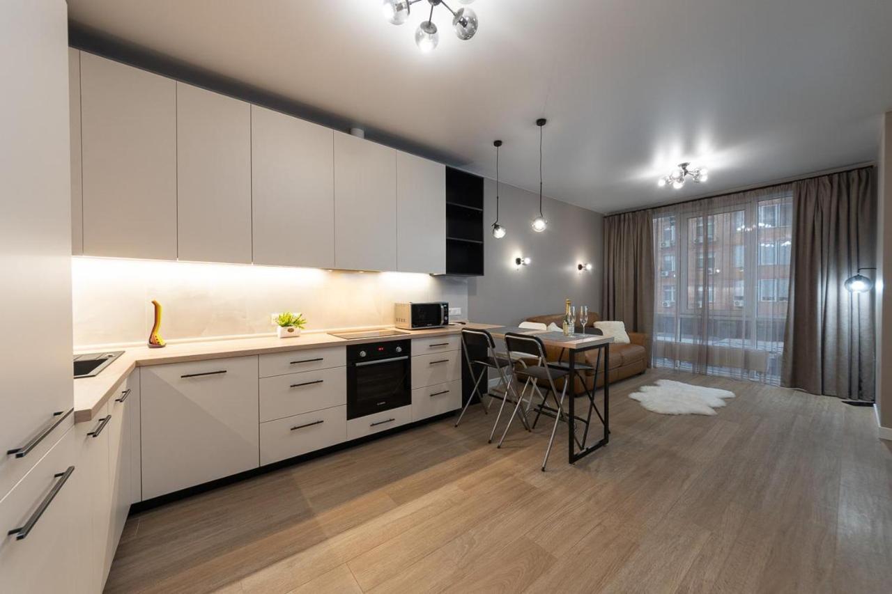 New Modern Apartments. Metro Minskaya เคียฟ ภายนอก รูปภาพ