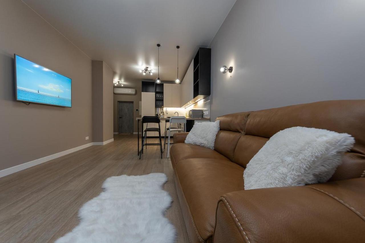 New Modern Apartments. Metro Minskaya เคียฟ ภายนอก รูปภาพ