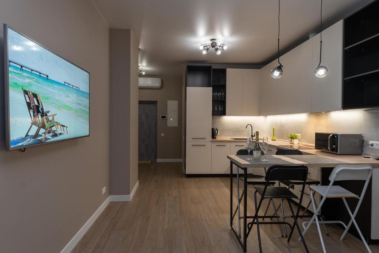 New Modern Apartments. Metro Minskaya เคียฟ ภายนอก รูปภาพ